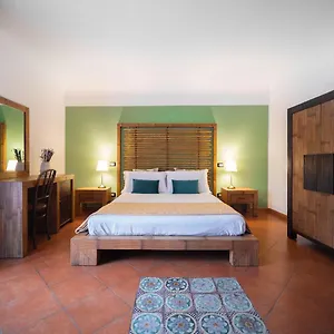 kalamarina-rooms.palermohotels.org/