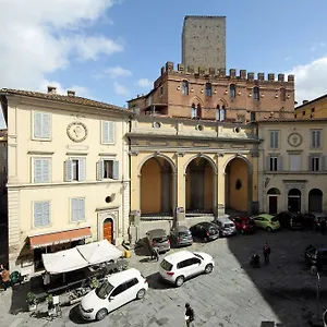  Hotel La Perla Italia